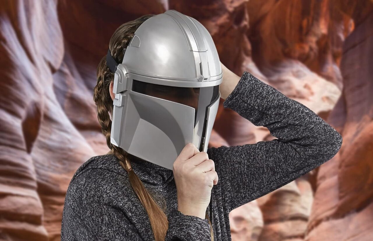 Ce masque électronique reproduit la voix du Mandalorian #4
