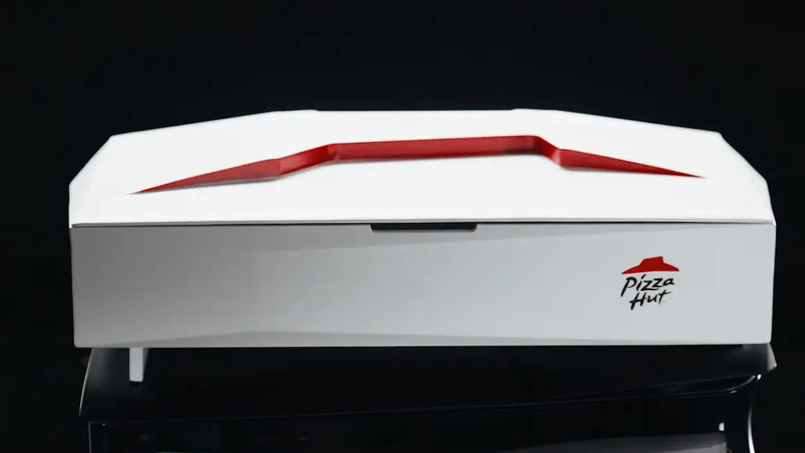 Pizza Hut transforme votre PS5 en chauffe pizza avec cette invention insolite #6