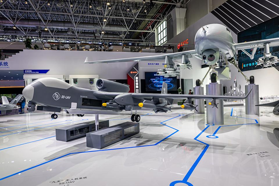 La chine dévoile Jiutian SS-UAV : un drone géant qui peut voler 9 jours et lancer 100 drones kamikazes #2