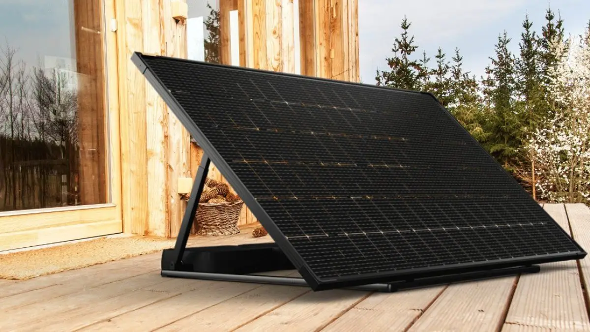 Sunology PLAY2 : ce panneau solaire s’installe en 2min et réduit votre consommation d’électricité