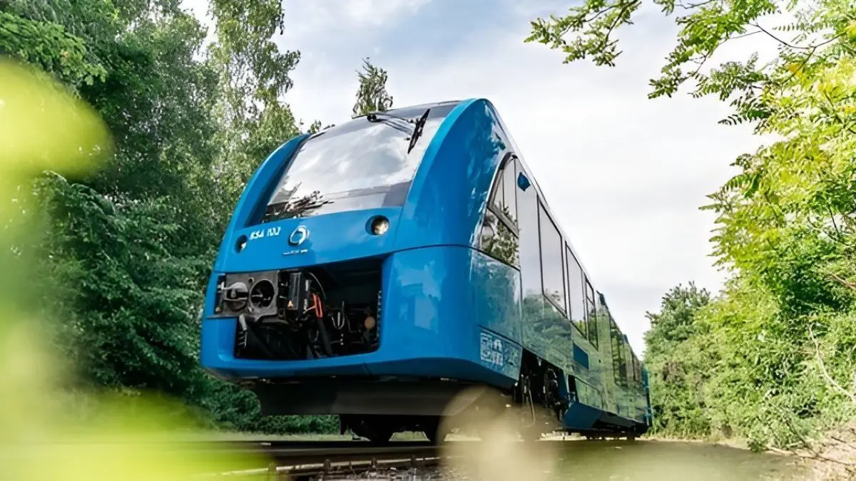 Les trains allemands Coradia iLint roulent à l’hydrogène et émettent seulement de la vapeur d’eau