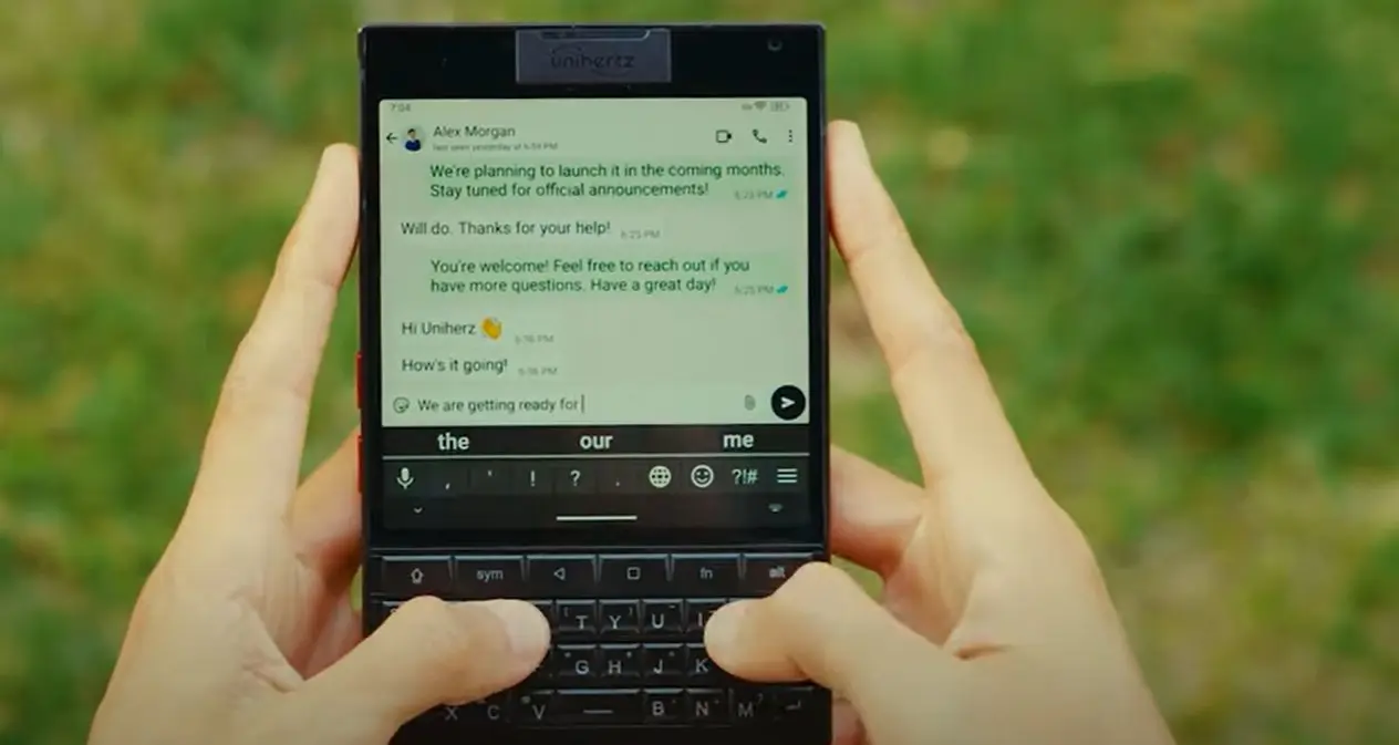 Unihertz présente Titan 2, un smartphone Android avec clavier physique