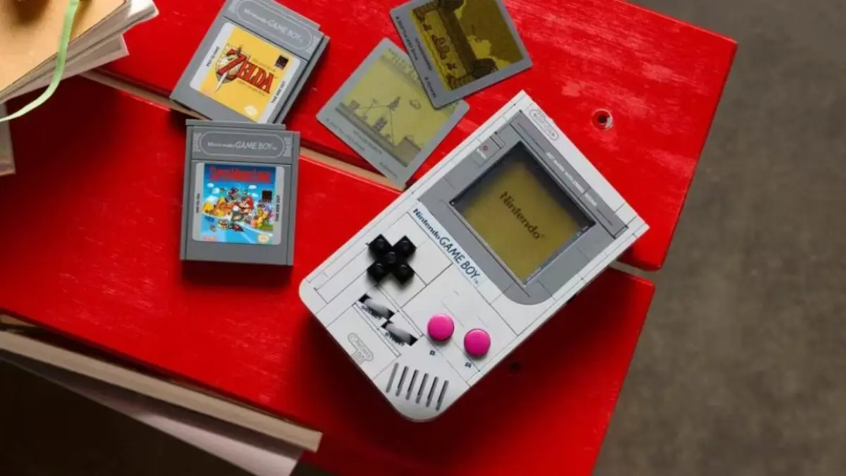 LEGO x Nintendo : une Game Boy à construire arrive en Octobre