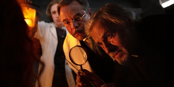 Critique Dracula : Luc Besson rêve d’un vampire romantique, mais oublie le sang #4