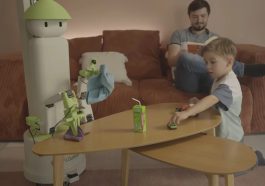 Flourish 1 : ce robot français à 3000 € ramasse vos chaussettes et range derrière vous