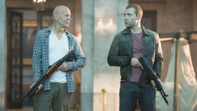 Die Hard : Belle journée pour mourir streaming gratuit Die Hard : Belle journée pour mourir streaming gratuit
