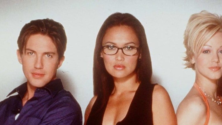 Sydney Fox, l'aventurière streaming gratuit Sydney Fox, l'aventurière streaming gratuit