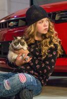 Grumpy Cat’s Worst Christmas Ever