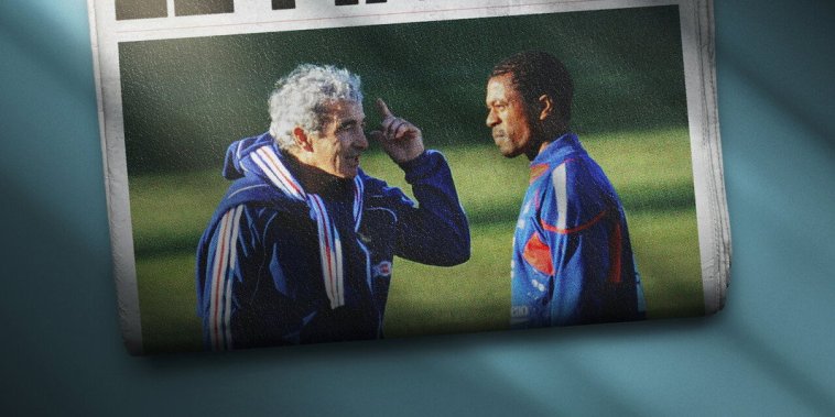 Le Bus : Les Bleus en grève