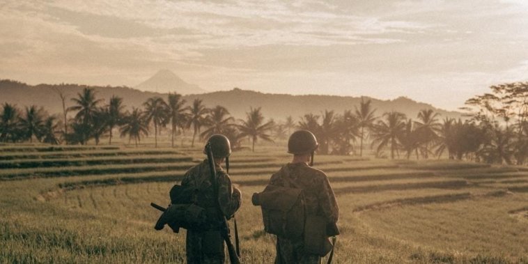 Des soldats et des ombres