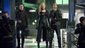 Arrow Saison 6 Episode 1