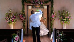 Happy Endings Saison 1 Episode 1