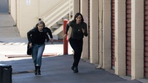 La dernière chose qu'il m'a dite Saison 2 Episode 1