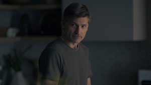 La dernière chose qu'il m'a dite Saison 2 Episode 3