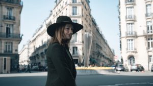 La dernière chose qu'il m'a dite Saison 2 Episode 7