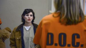 Orange is the new black Saison 1 Episode 1