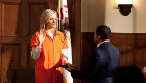 Orange is the new black Saison 2 Episode 1