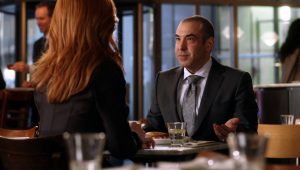 Suits Saison 5 Episode 1