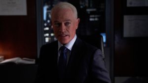 Suits Saison 8 Episode 13