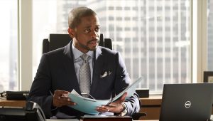 Suits Saison 8 Episode 4