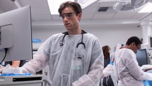 The Pitt Saison 1 Episode 1