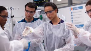 The Pitt Saison 1 Episode 3