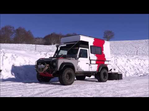 Un Land Rover Defender transformé en camping-car tout-terrain #2