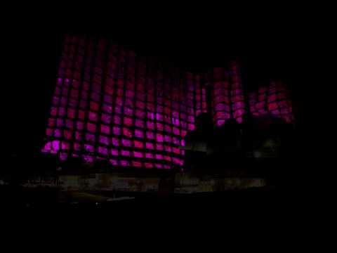 Projecteurs HD + immeubles + 3D = 26 vidéos hallucinantes de light lining #9