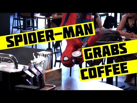 Spider-man effraie les clients d’un Starbucks #3