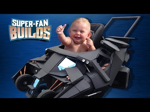 Une idée ultra geek ? Tim peut tout construire Poussette Bat-Mobile, Balancoire Groot, etc. #9