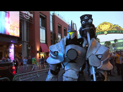 Overwatch : un incroyable cosplay de Reinhardt de 3 mètres de haut #2