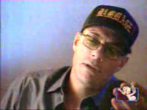 Jean-Claude Van Damme est aware #7